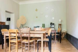 Maisons de vacances Historic House In The Heart Of Provence : photos des chambres