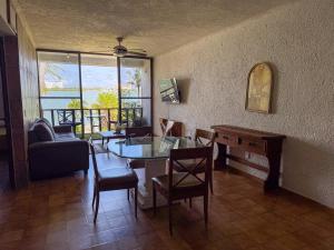 Double comfort wprivate terrace & pool lagoonview