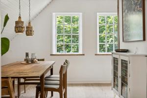 Fine Old Details Near Stubbe Lake