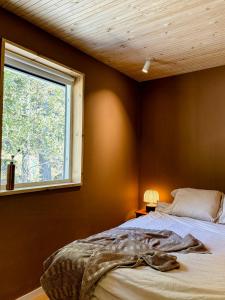 Idyllic Island House With Pool