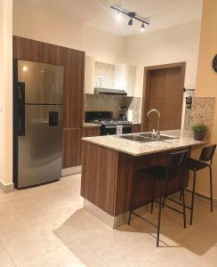 Apto céntrico con piscina, gym y una hermosa vista a la ciudad