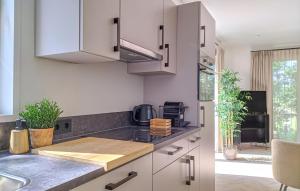 Awesome Home In Oosterwolde With Wifi