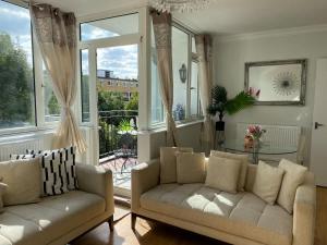 Cosy 3 Bed Flat Near Londons Highlights