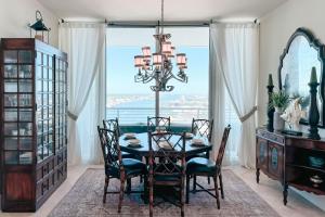 Bella Luna PH6 l Luxe Penthouse l Boat Slip l Walk to Flora-Bama l Epic Views