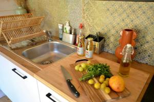 Maisons de vacances Lodge At The Foot Of Dentelles De Montmirail : photos des chambres