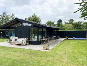 Family Idyll Near Kattegat In Tisvilde