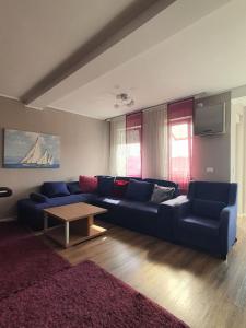 K18 apartment, spacious, in the center, with parking, 83 sqm
