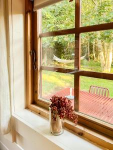 Lillebo - Serene Cottage In Nature