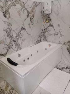 Tilano Whitestone Resort