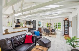 Family Holiday Home Near Marielyst Beach