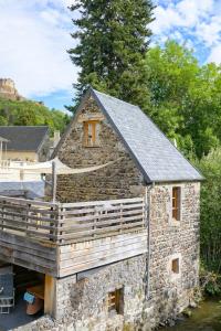 House With View In The Heart Of Auvergne
