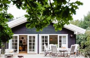 In Peace With Nature In Aesthetic Rosenly