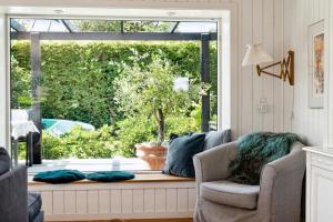 Elegant And Personal Style In Holløselund