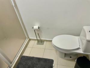 Habitación en casita de las lámparas con cama doble