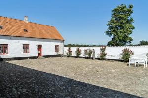 Unique Stay At Odden Manor & Museum