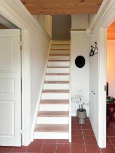 Historic House By Kongeåen And Freedom Bridge