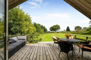Charming Summerhouse With A View Of The Limfjord