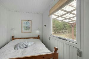 Charm And Idyll In Hou