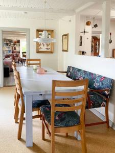 Spacious House In Lollands Natural Landscape