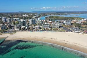Oceanic 21 - Forster Beachfront Apartment