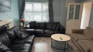 Glasgow Central guest house free parking