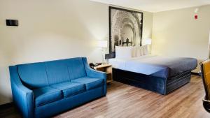 King Room - Non-Smoking room in Super 8 by Wyndham Ft. Oglethorpe GA/Chatt TN Area