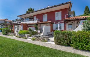 Awesome Apartment In Portoroz With Sauna