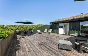 Holiday Home Solbakken Iv