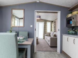 Sandy Shores - Hayling Island