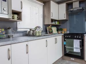 Sandy Shores - Hayling Island