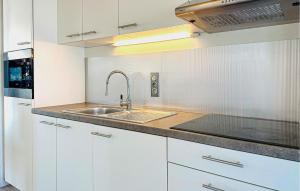 Gorgeous Apartment In Bredene