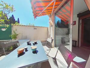 Appartements Studio a La Londe-les-Maures avec terrasse - FR-1-826-14 : photos des chambres
