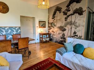 Gîte Bien-Être avec Sauna et Salle de Fitness - FR-1-583-431