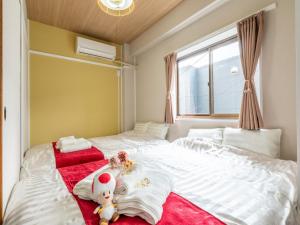 open 2 room Newly opened Hotel Baika Family friendly Free parking 10 minutes to USJ