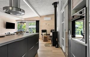 Beautiful Home In Ebeltoft With Sauna