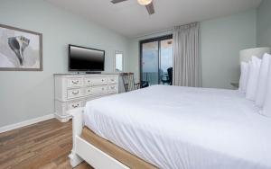 Phoenix X 1009 condo