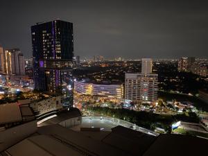 PAKUWON MALL Apartemen Orchard Anderson Tanglin Benson