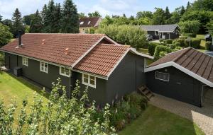 3 Bedroom Beautiful Home In Vordingborg