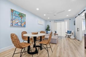 Admirals Bay 152 Canal Front, Balcony