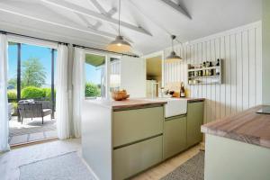 Summer House Idyll Near Forest And Beach