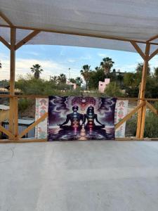 Hostel con huerta en la montaña