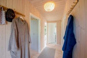 Beautiful Setting By The Sea With Light And Sky