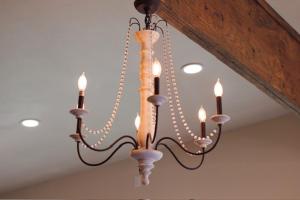 the Red Roof Farmhouse - Ubytování bez kategorie ve městě Nampa