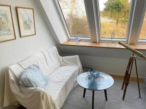 Near Beach Oasis, Short Walk From Bønnerup