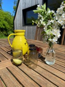 Near Beach Oasis, Short Walk From Bønnerup