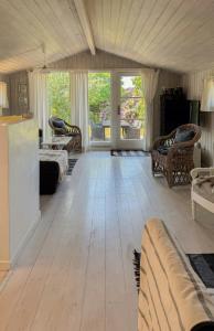 Family-Friendly Summer House Near The Beach