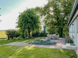 Secluded Holiday Home With Garden