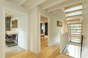 Maisons de vacances Renovated Stone House In Normandy : photos des chambres