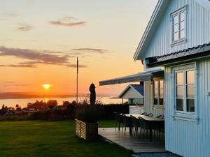 Enjoy Views In Helgeroa, Near The Beach