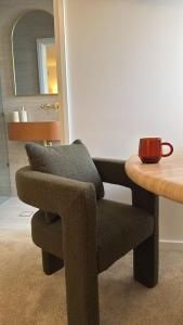 KozyGuru | Forestville | Modern Hotel-Style Studio